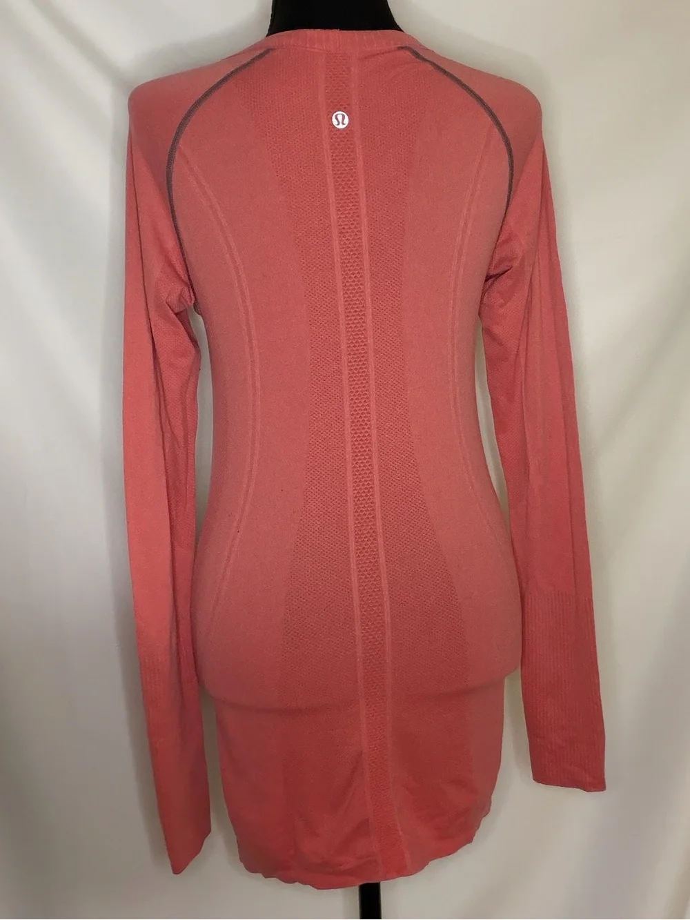 RARE CORAL/GREY LULULEMON SWIFTLY TECH LONG SLEEVE